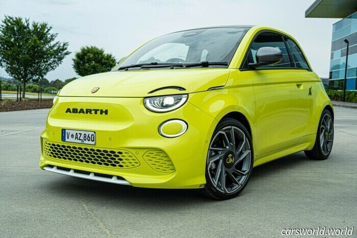Электрические Abarth терпят такие неудачи, что Stellantis может вернуть бензиновые модели | Carscoops